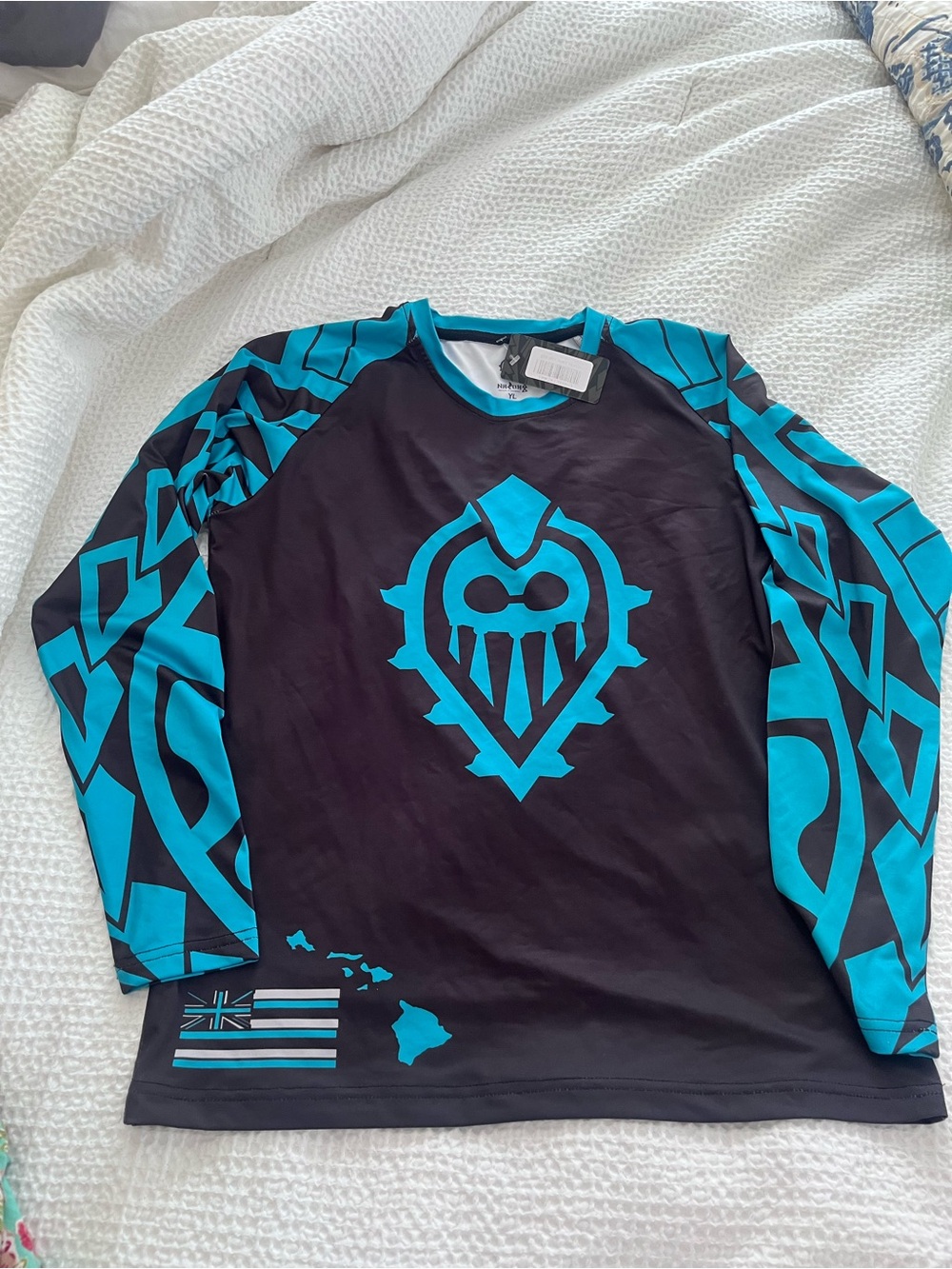 Black and Teal Long Sleeve Graphic Rash Guard Top